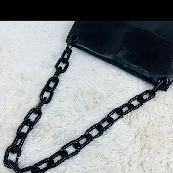 Black Prada shoulder bag with Acrylic Chain Strap - Picture 4 of 14